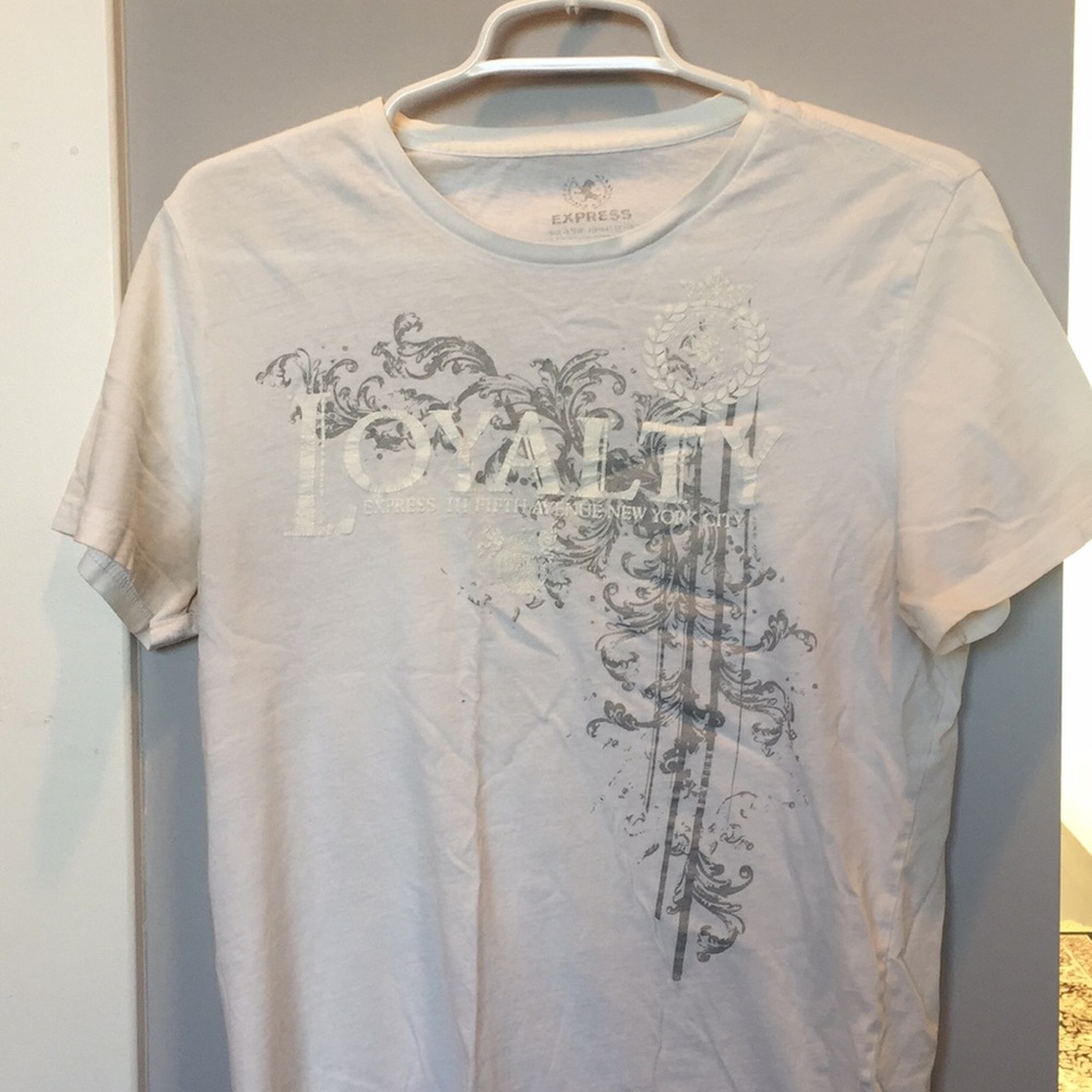 Express graphic t